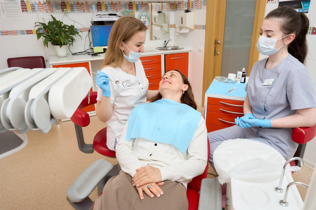 Приём пациента в клинике на Комендантской площади, 8